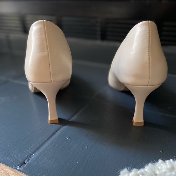 Ardene nude colour high heels,size 10 (fit like a 9-9.5) - Picture 3 of 4